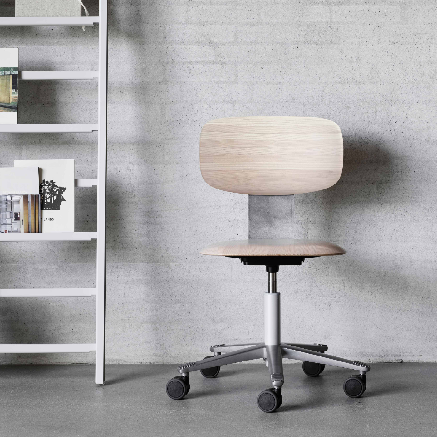 Ergonomischer HAG Stuhl, minimalistisch